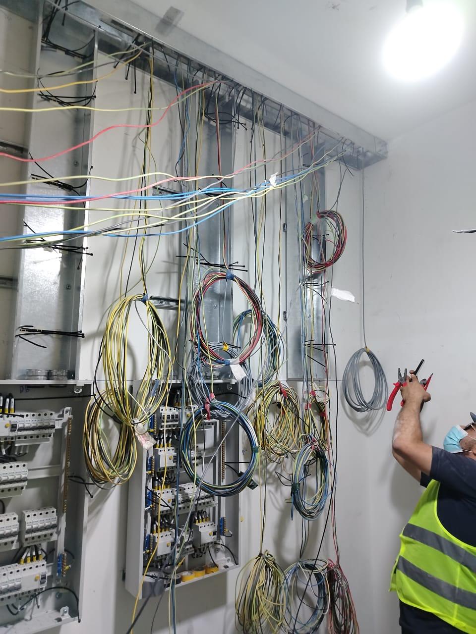 مشروع إنشائي