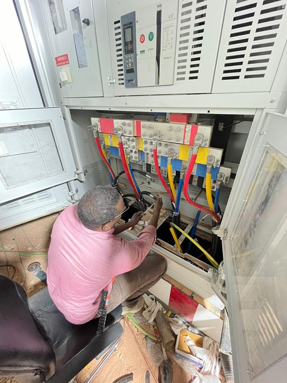 مشروع إنشائي